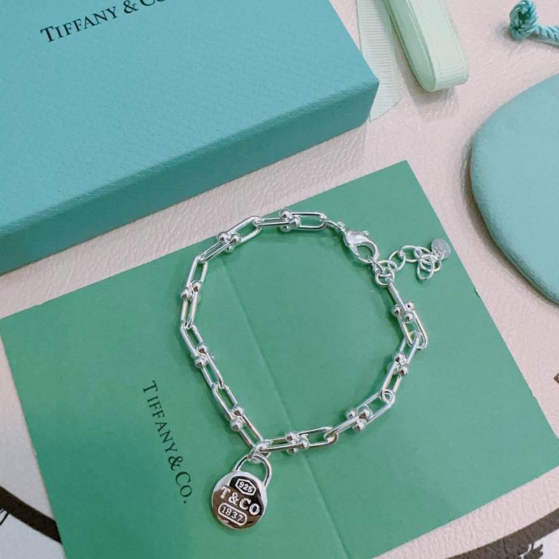 Tiffany bracelet 10yxx144